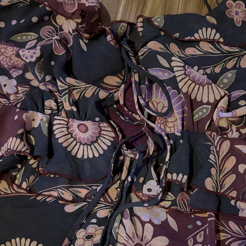 Floral Ruffle Romper - Picture 3 of 7